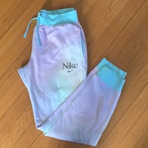 Like new Nike tie dye joggers
